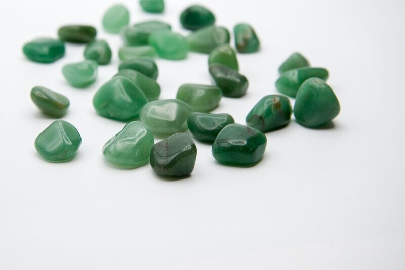 GREEN AVENTURINE TUMBLES SET