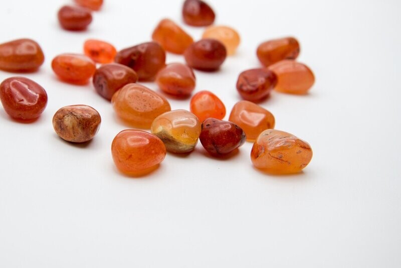 CARNELIAN TUMBLES SET