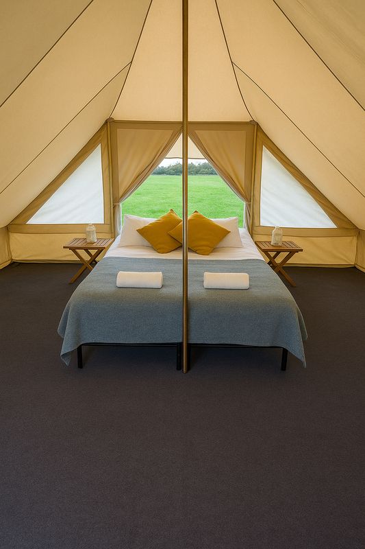 Touareg Tent - Glamping Field with EHU