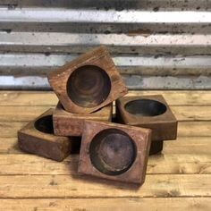 OLD WORLD 1-hole CHEESE MOLD