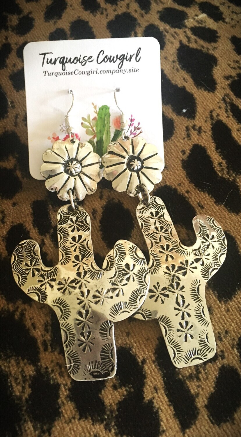 CUTEST CACTUS EARRINGS
