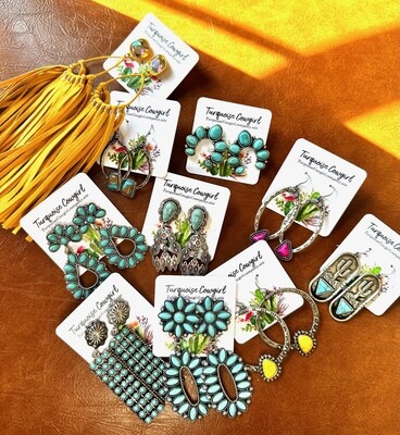 CLICK HERE FOR EARRINGS