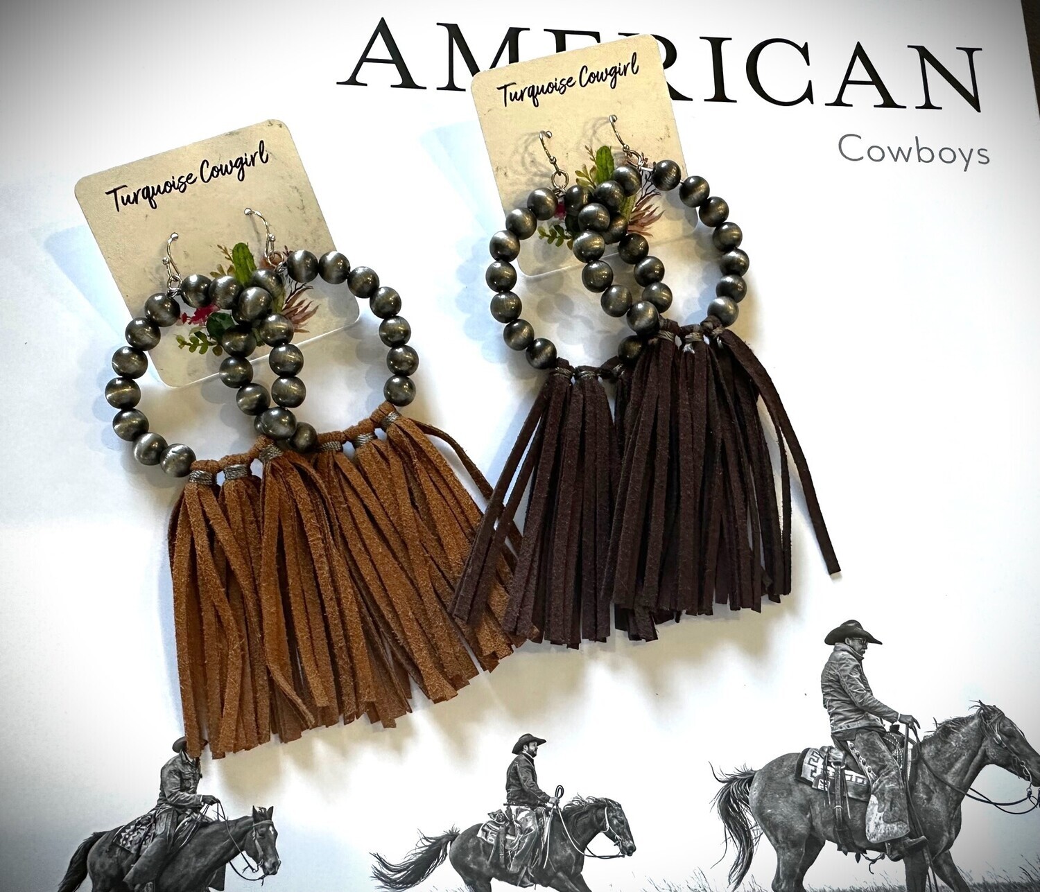 Fringe &amp; Pearls (light brown)