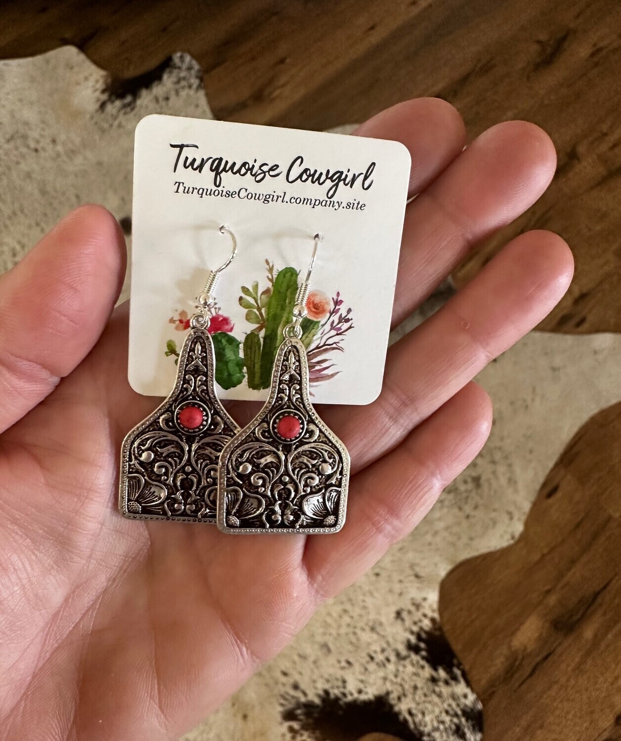 Tiny Cattle Tags (RED)