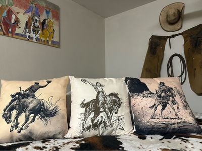 Let’r Buck Pillow