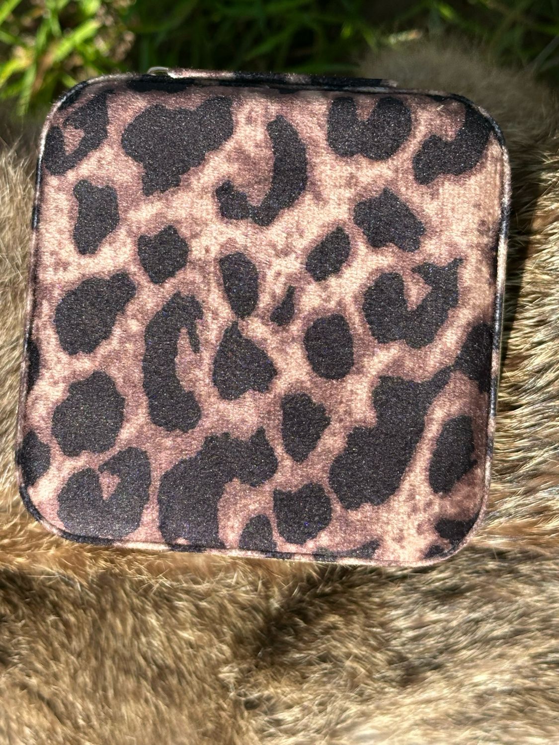 LEOPARD LUXE TRAVEL JEWELRY CASE