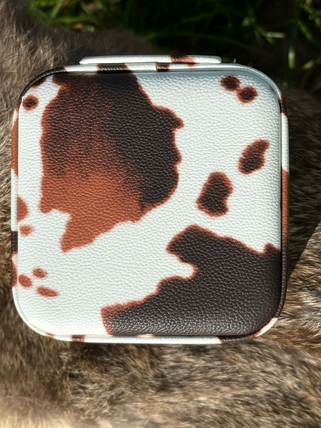 COWPRINT TRAVEL JEWELRY CASE
