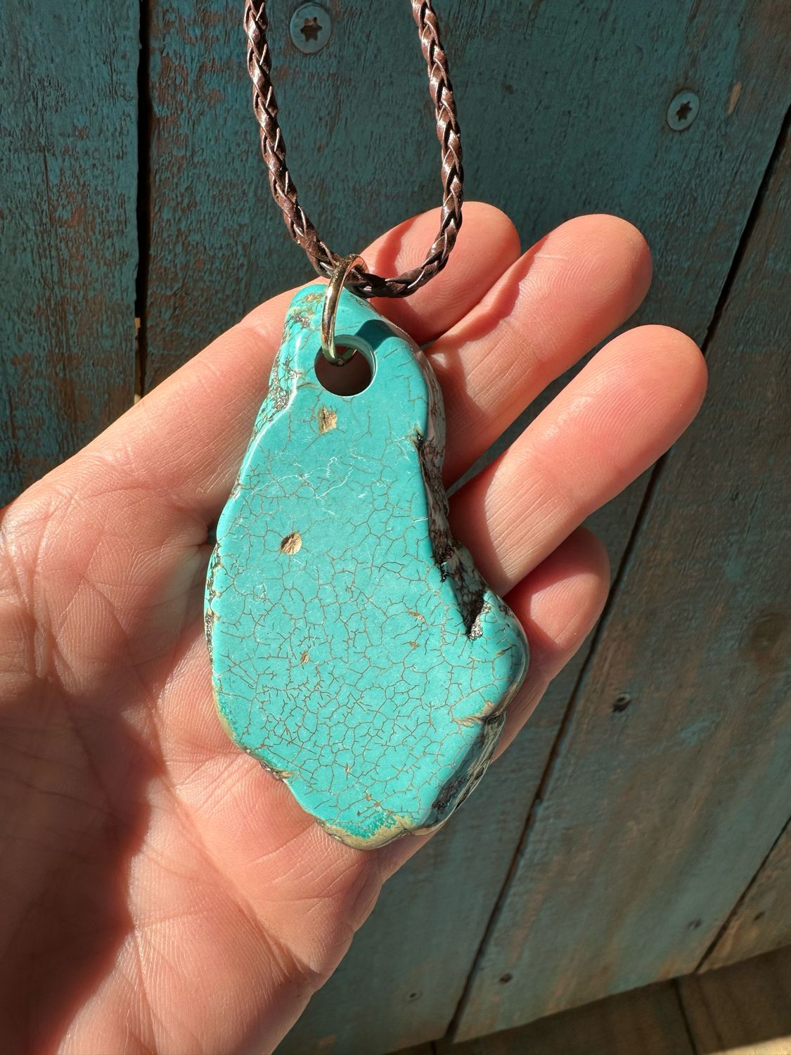 LAGOON SLAB ON LEATHER