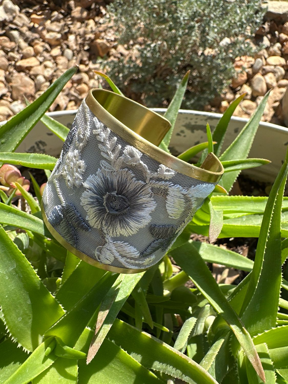 Gift From The Orient-blue/white