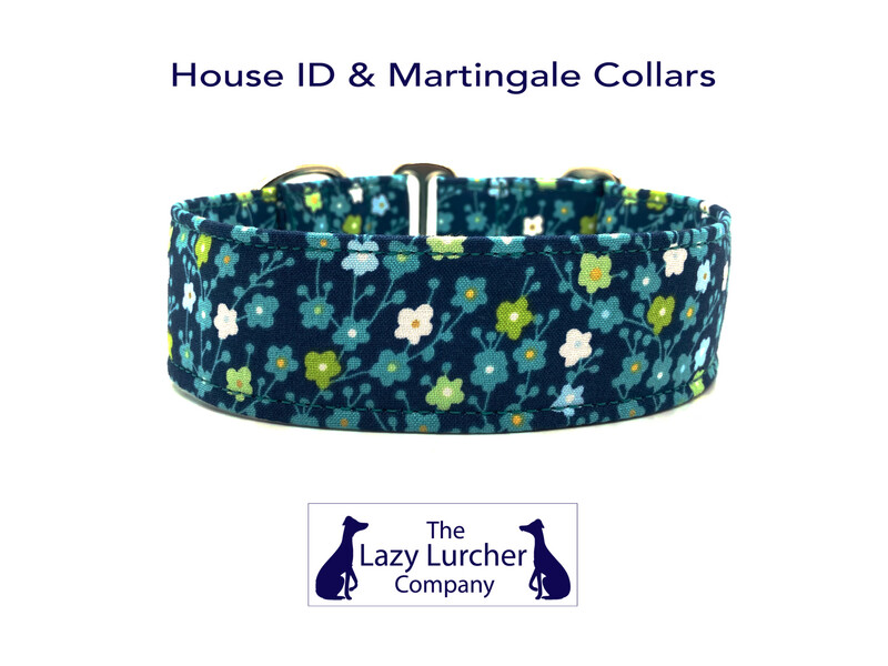 Navy Ditzy Daisy
