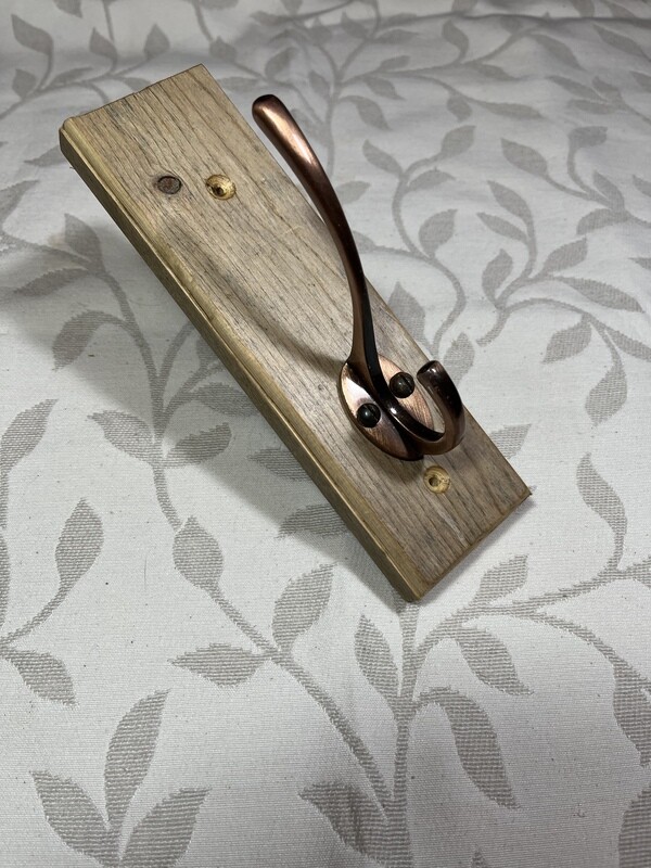 Individual coat hook