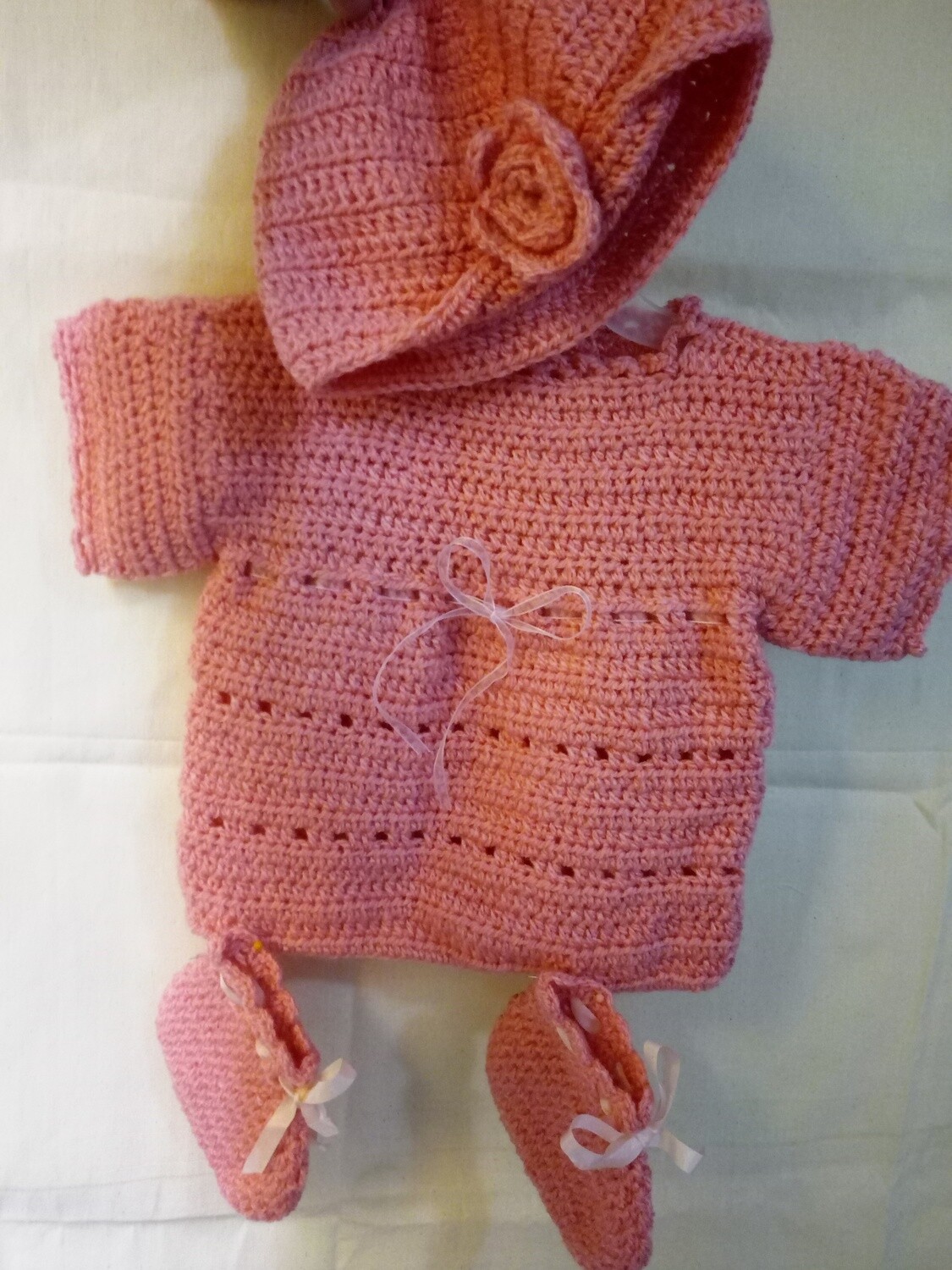 Conjunto de vestido para bebé en rosa