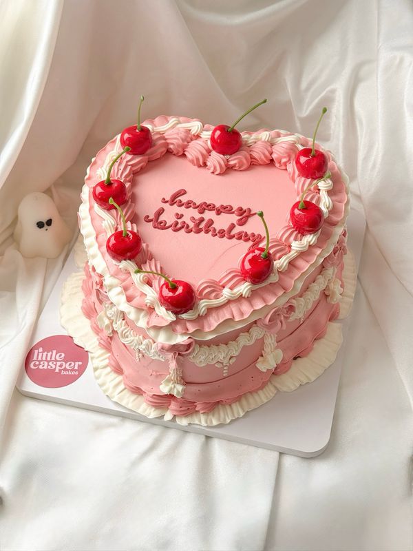 The Grande Cake (8in)