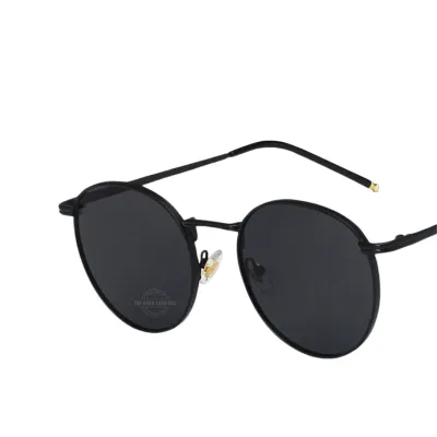 All black unisex round sunglasses