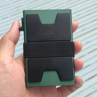 Green aluminum slim wallet with expandable backplate and RFID blocking