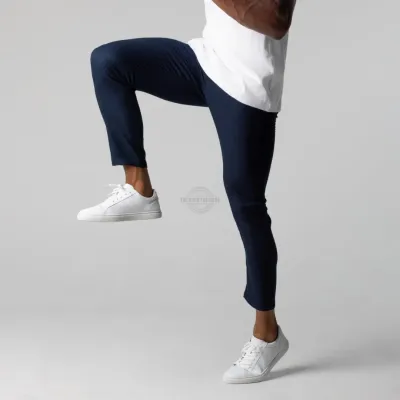 Men&#39;s navy slim-fit stretch chino pants