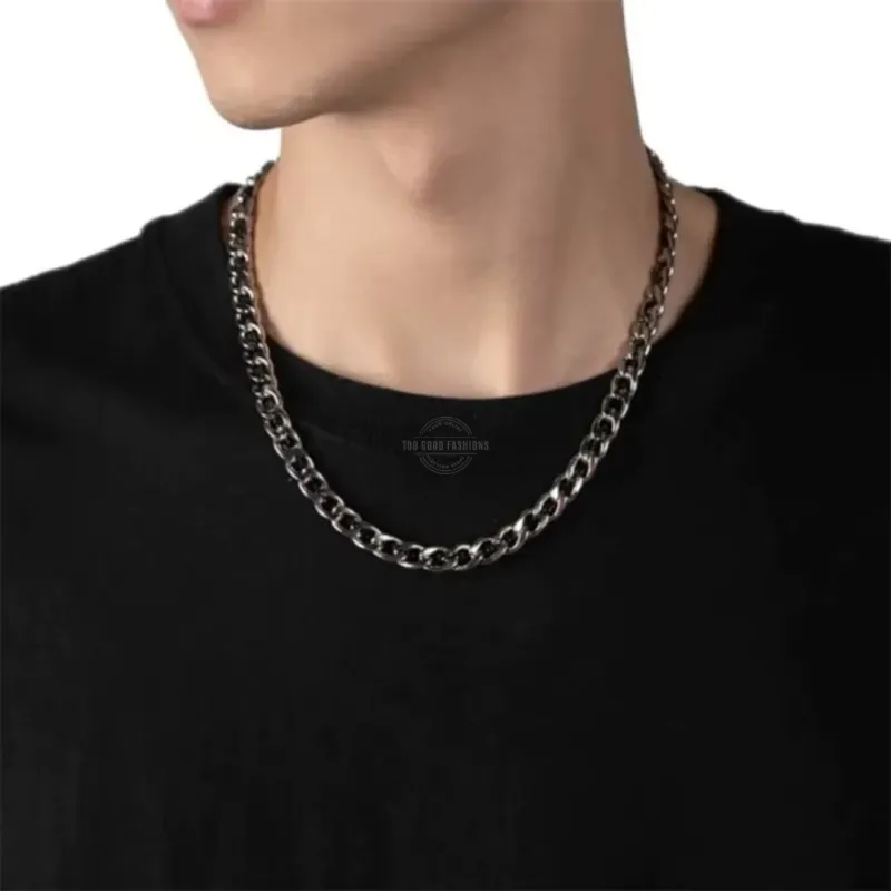 Two Tone Interwoven Cuban Link Necklace in Silver and Black