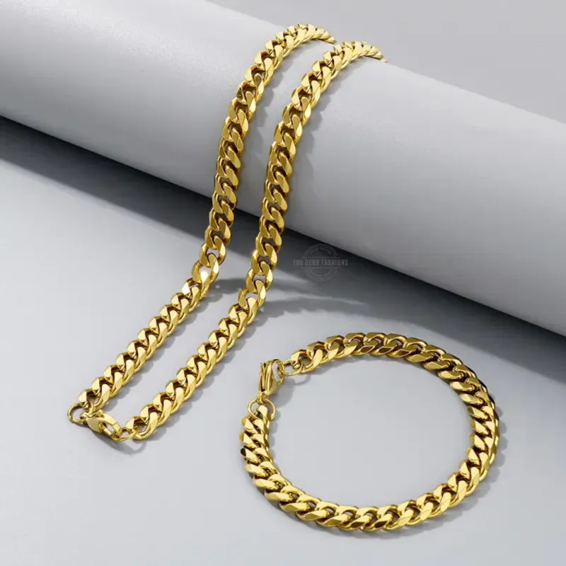 Gold Cuban link necklace and bracelet set for men, durable and stylish jewelry
