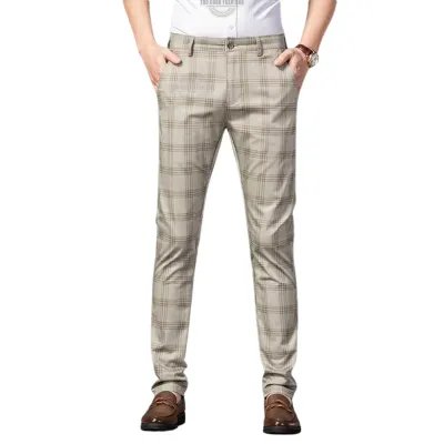 Men&#39;s tan checkered plaid chino pants