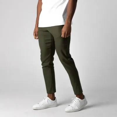 Men's olive slim-fit stretch chino pants