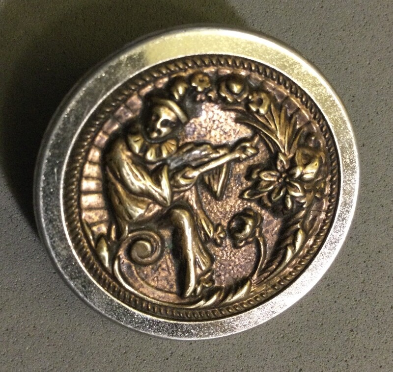 Large Scaramouche