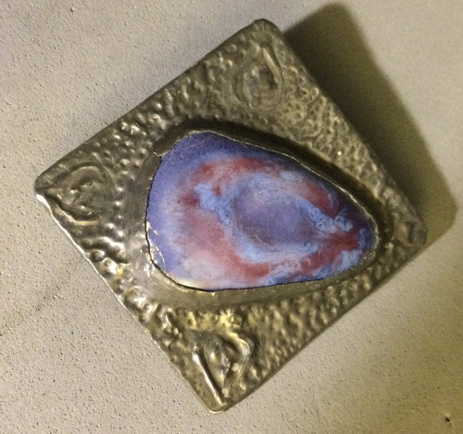 Ruskin Pottery Cabochon Mounted in Pewter Brooch