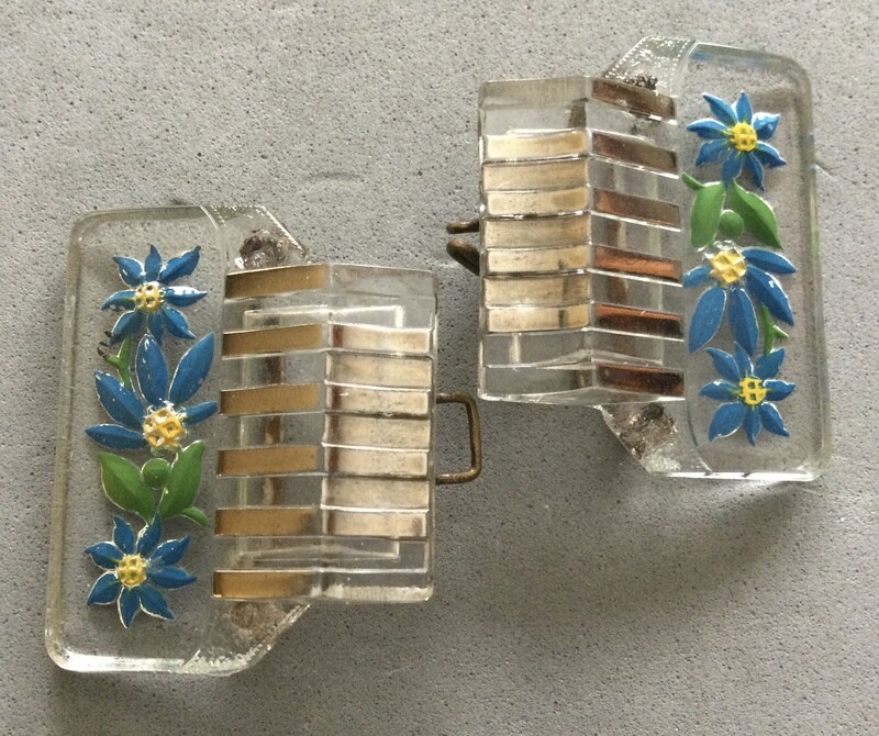 Reverse-painted Two-part Glass Buckle