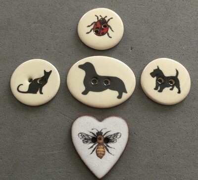 Contemporary English Ceramics, Ladybug, Cat, Dachshund, Scottie, Bee