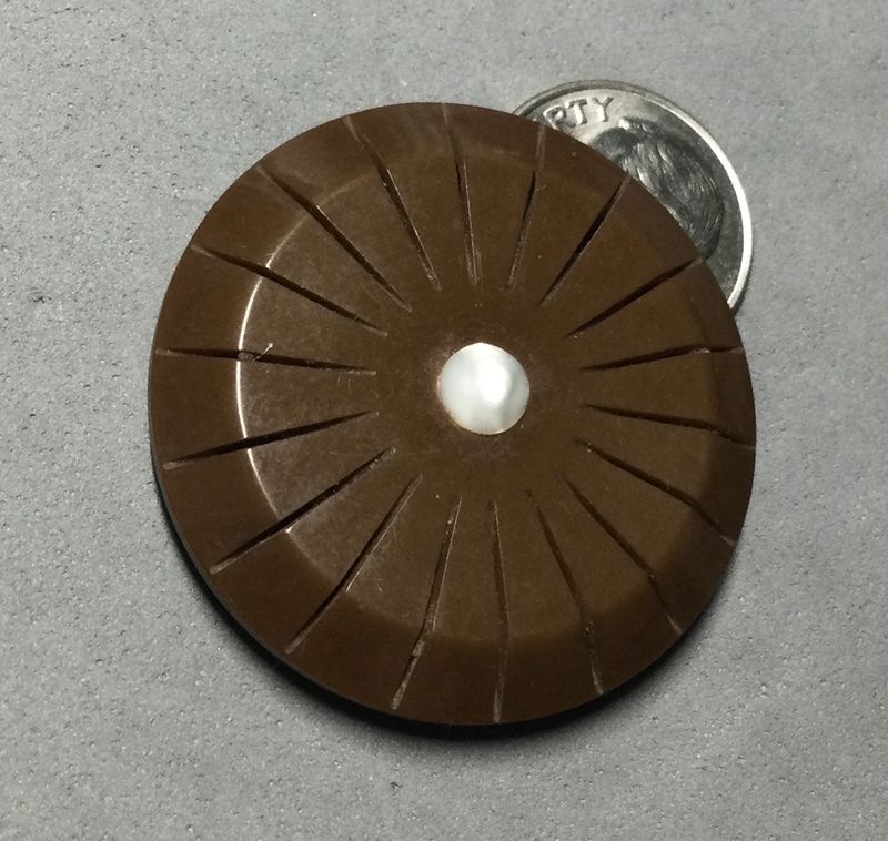 SLOTTED CASEIN WITH PEARL