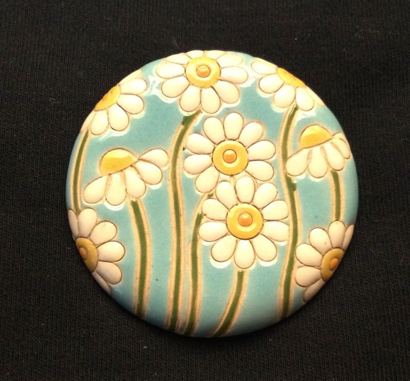 GOLEM DESIGN STUDIO Daisies