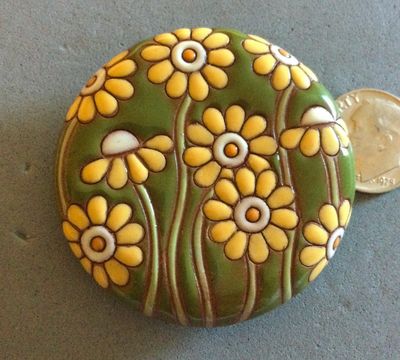 GOLEM DESIGN STUDIO, YELLOW DAISIES