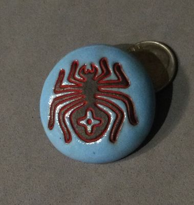 GOLEM DESIGN STUDIO, BLUE SPIDER
