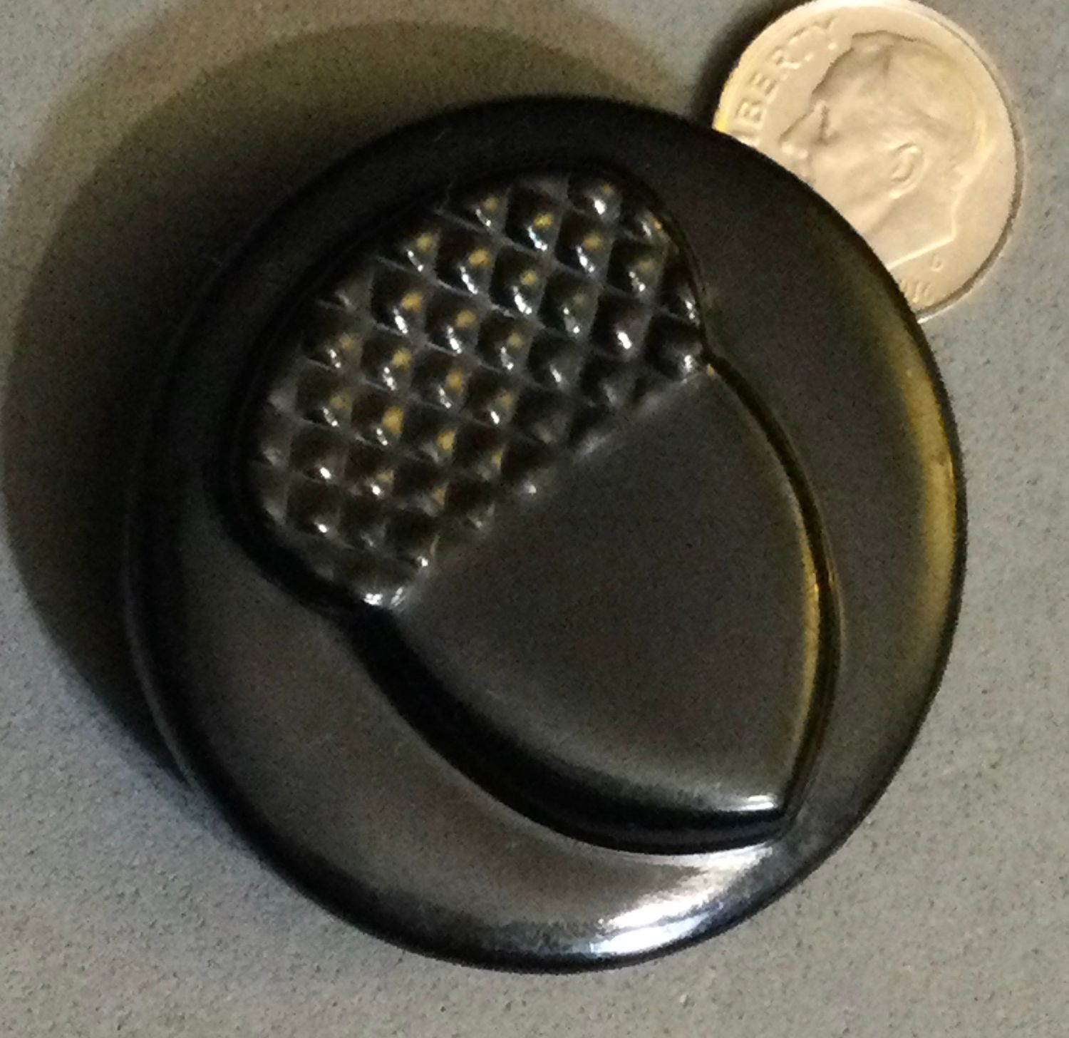 Celluloid Tight Top Acorn, Large