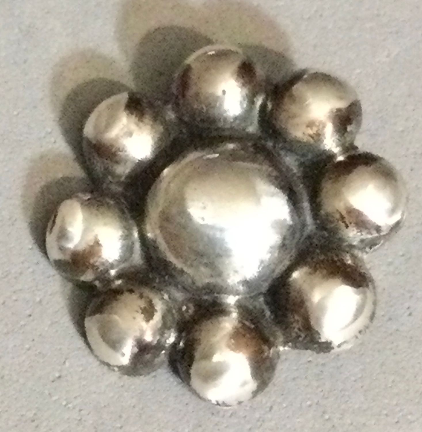 Mexican Silver, Medium
