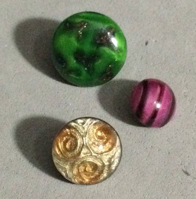 THREE ROSETTE SHANK GLASS