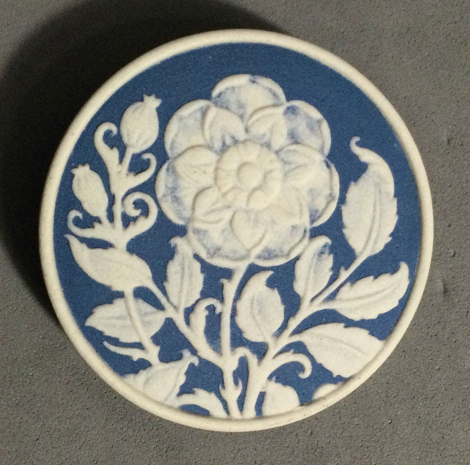 GOLEM DESIGN STUDIO “NARVAL ART “ Jasperware “Wild Rose”