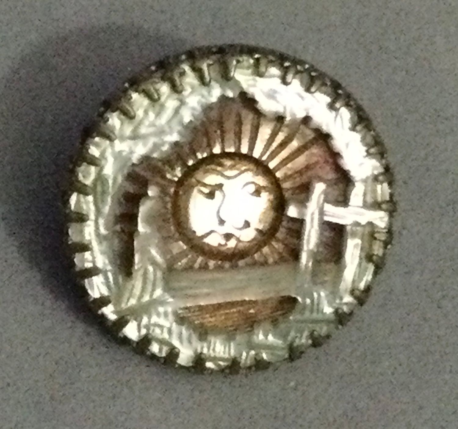 UNITED PEARL with SUN FACE and FIGURE
