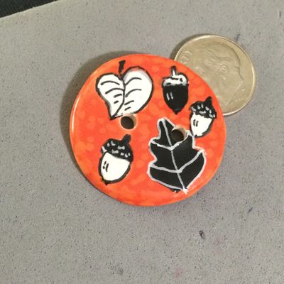 DAMYANAH STUDIO Acorns, Medium