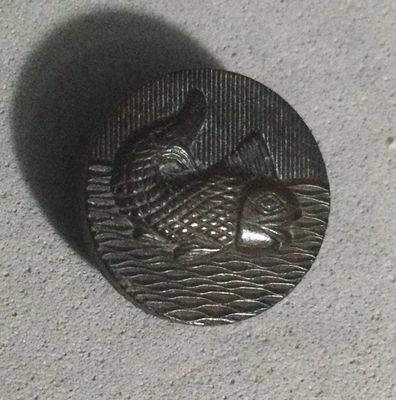 Fish!  Molded horn, small