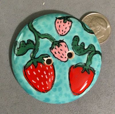 Damyanah Studio Strawberries, Large