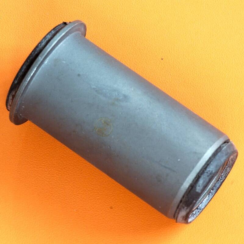 Steering Intermediate Arm Center Post Bushing Fits Suzuki Carry DB71T DB51T DD51T DF51V