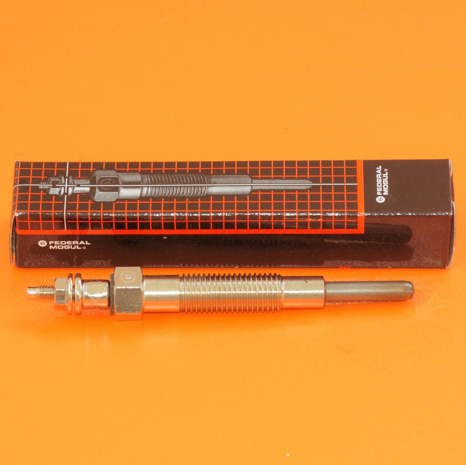 Federal Mogul Glow Plug Fits Nissan Patrol GQ Safari CD17 TD23 TD25 TD27 TD42 TD42T (Y60; 1988-1997)