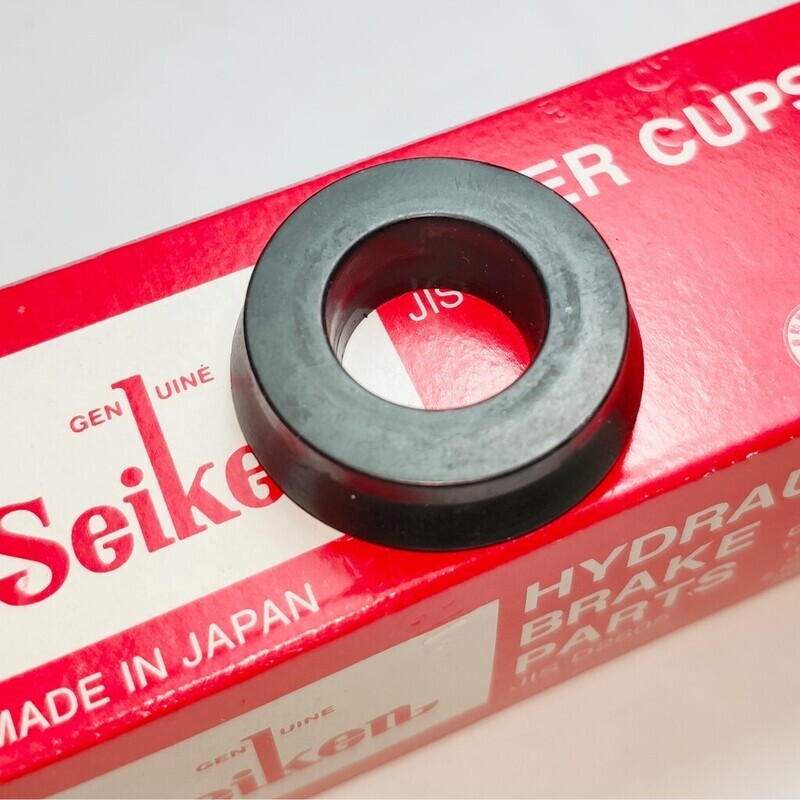 Seiken Wheel Cup SC80423R 1 Inch Fits Isuzu Light Trucks Rear