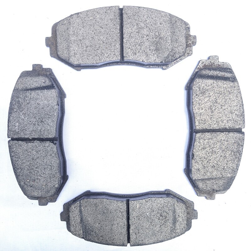 Front Brake Pad Set Fits Suzuki Escudo Grand Vitara