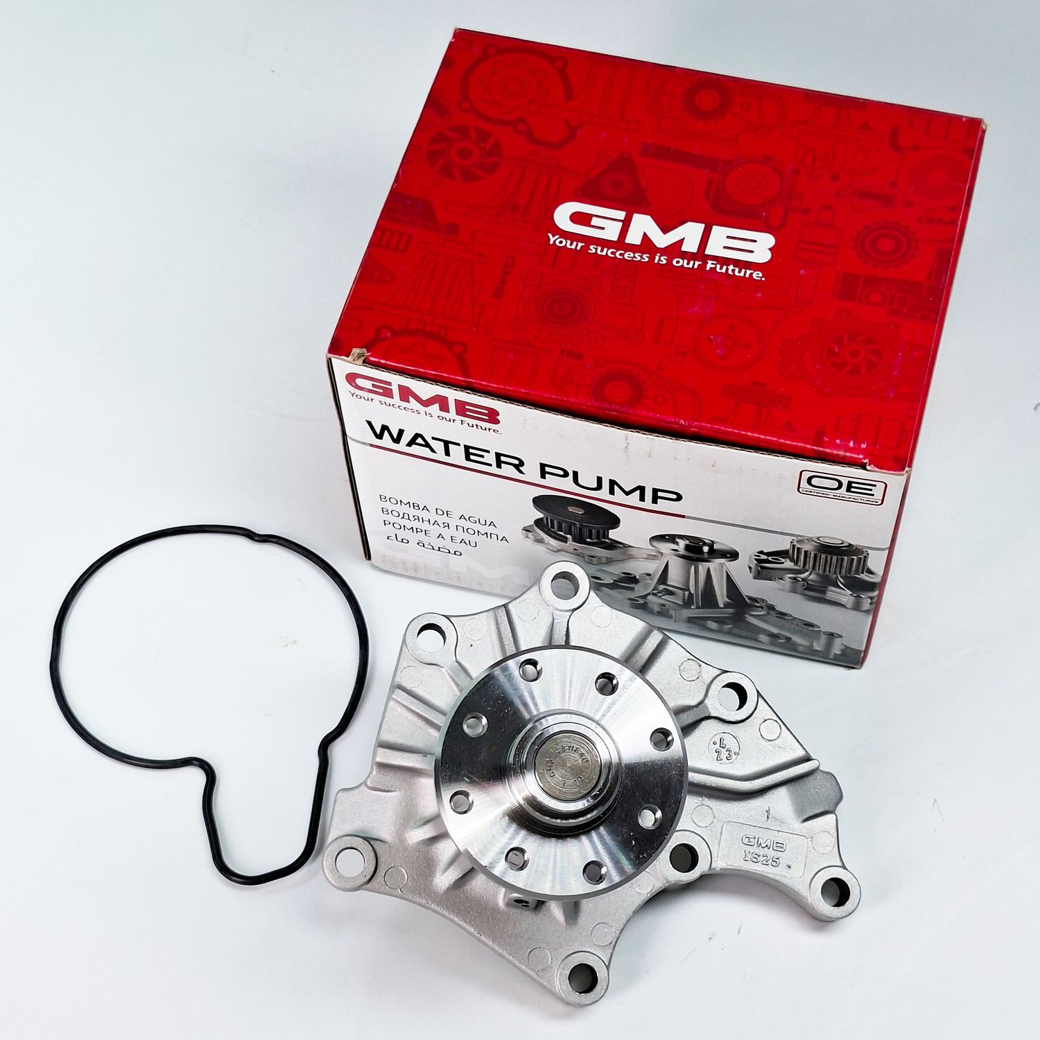GMB Water Pump Fits Isuzu 4JA1 4JB1 4JB1T 4JG1 4JG2 Bobcat 843 853