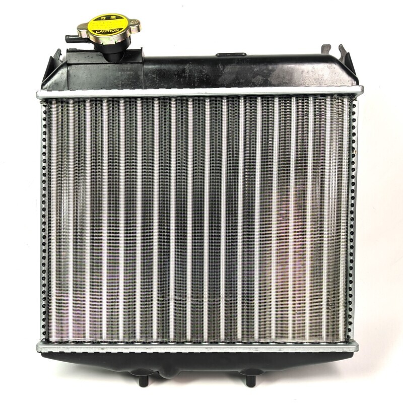 Radiator Fits Suzuki Every DF51V Mazda Scrum DM51V F6A