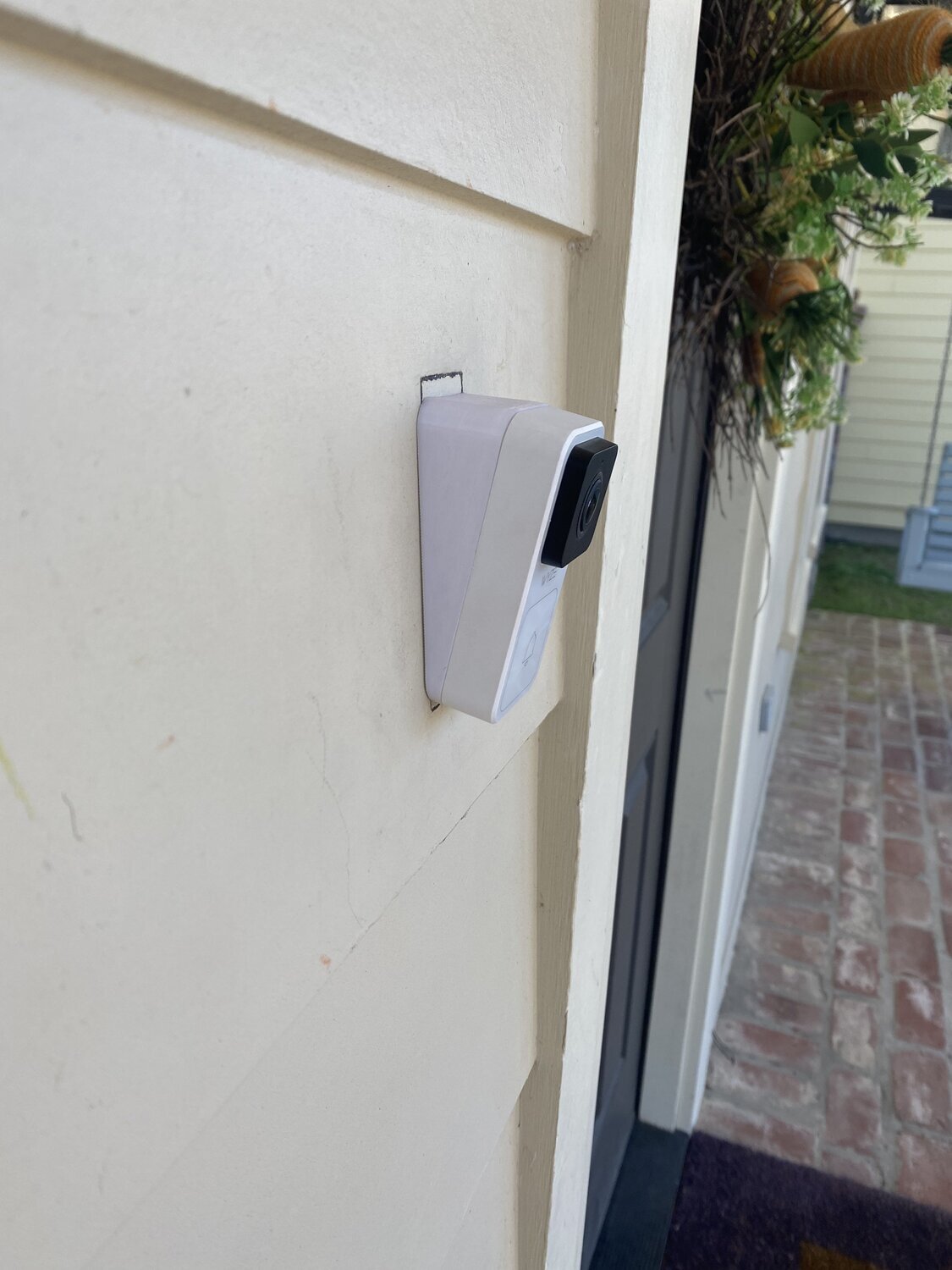 Wyze Doorbell Fixed Tilt Bracket 12 Degrees in Vertical