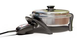 12 in. (30.5cm) Electric Oil Core Skillet with Cover