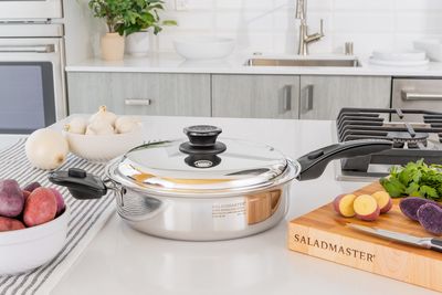 11"/28cm Skillet with Cover