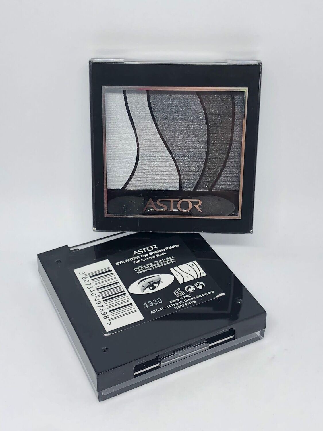 Ombre à paupières Smokey Black Ref 720 ASTOR